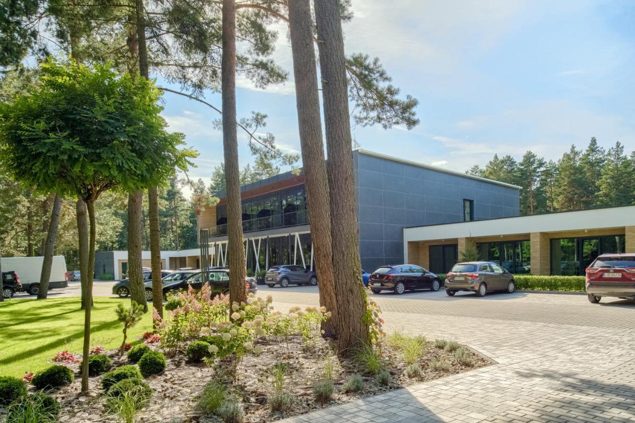 Szumy Park Hotel & Restaurant Susiec Exteriör bild