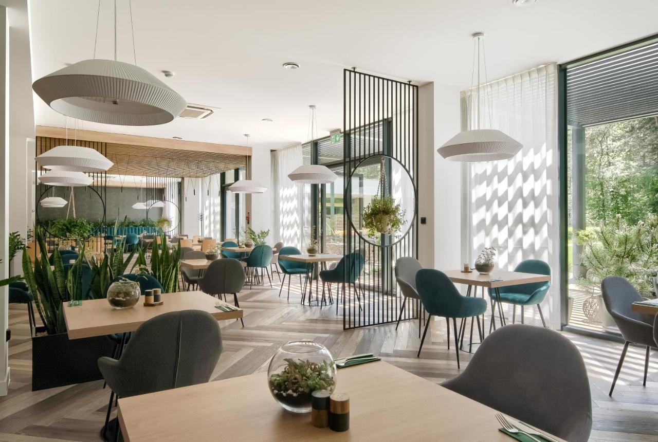 Szumy Park Hotel & Restaurant Susiec Exteriör bild
